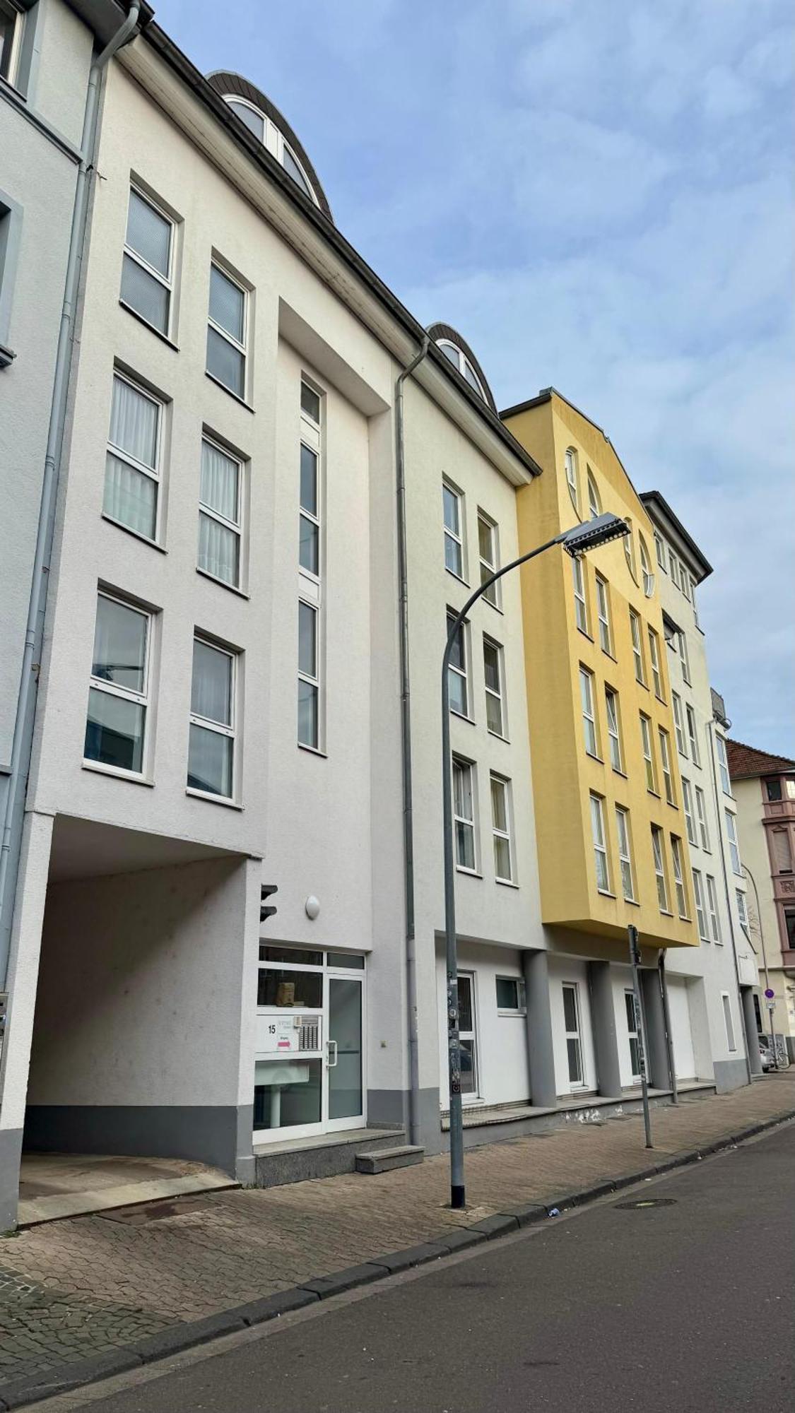 Zentrumnah Inklusive Parkplatz Jungle-Suite By Rentigo - Ruheoase Im Herzen Von Saarbruecken! エクステリア 写真